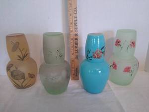 lot 2013 image: 4 - vintage bedside hand painted carafe