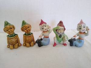 lot 2050 image: Vintage mid century Arcadia ceramics pixie elf gnome salt and pepper shakers and other vintage pixie elves