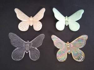 lot 2062 image: Glass Westmoreland butterflies