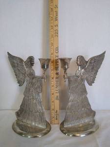 lot 2069 image: International I.S. co. silver plate Christmas angle silhouette candle holder