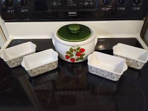 lot 2137 image: Vintage McCoy strawberry casserole dishcookie jar & (4) celebrate it small bowls
