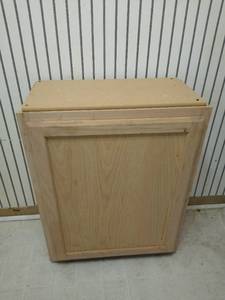 lot 2148 image: 3 tier rolling cabinet