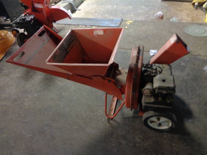 lot 34 image: MTD ChipperShredder