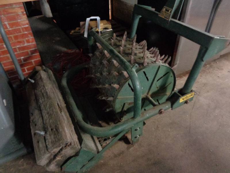 lot 30 image: Commercial Pull Behind Aerator