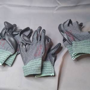 lot 25057 image: DEX FIT Nitrile Work Gloves FN330, 3D Comfort Stretch Fit, Power Grip, Smart Touch, Durable Foam Coated, Thin & Lightweight, Machine Washable, Black Gray Medium 3 Pairs