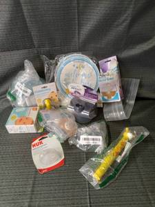 lot 25752 image: LOT OF BABYTODDLER ITEMS