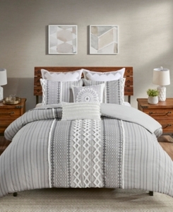 lot 22500 image: The Curated Nomad Clementina Geometric Cotton Duvet Cover Set- Retail$107.99
