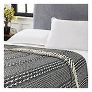 lot 22481 image: Jay Black and White Cotton Blanket