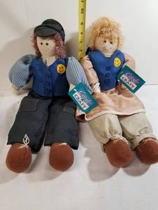 lot 2001 image: Four Cute Walmart Dolls.