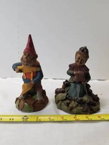 lot 2043 image: Tom Clark Gnome Figurines. Paddleman 1998. Candy 1985