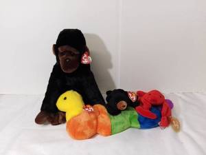 lot 3000 image: Lot of 4 TY Beanie Babies with Tags Still Attached - Original Buddies Inch, Congo, Blackie, and Pinchers