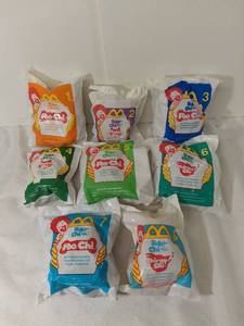 lot 3003 image: Lot of 8 McDonalds Happy Meal Toys Year 2000 - Robo-Chi Pets Poo-Chi and Meow-Chi Toys