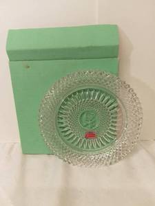lot 3018 image: AVON Exclusive Lead Crystal from Avons 92nd Anniversary Prize Program - The Avon Rose Crystal Plate with Original Box