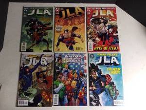 lot 1015 image: Lot of 6 Justice League Comics