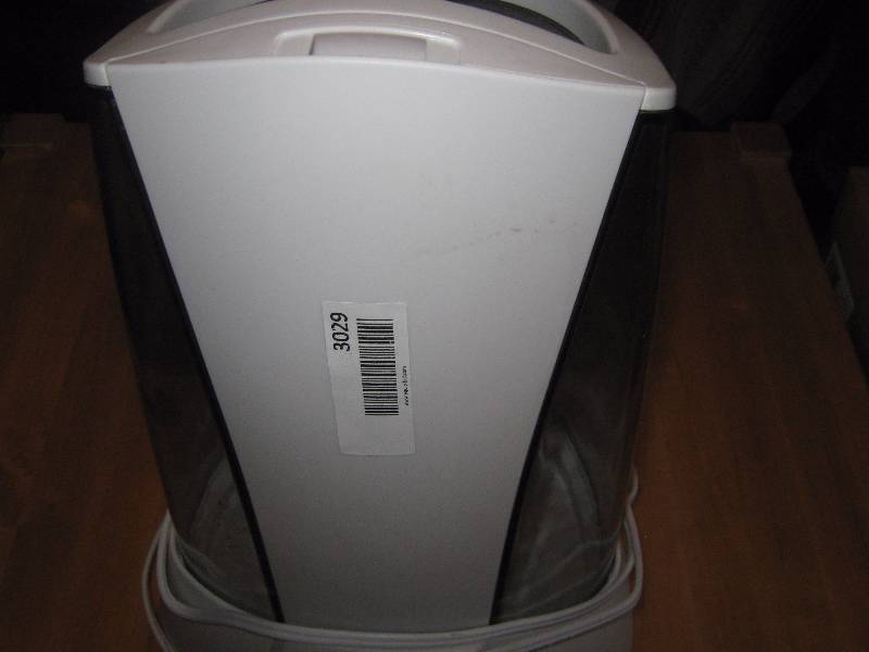 lot 3029 image: holmes model hm496 humidifier