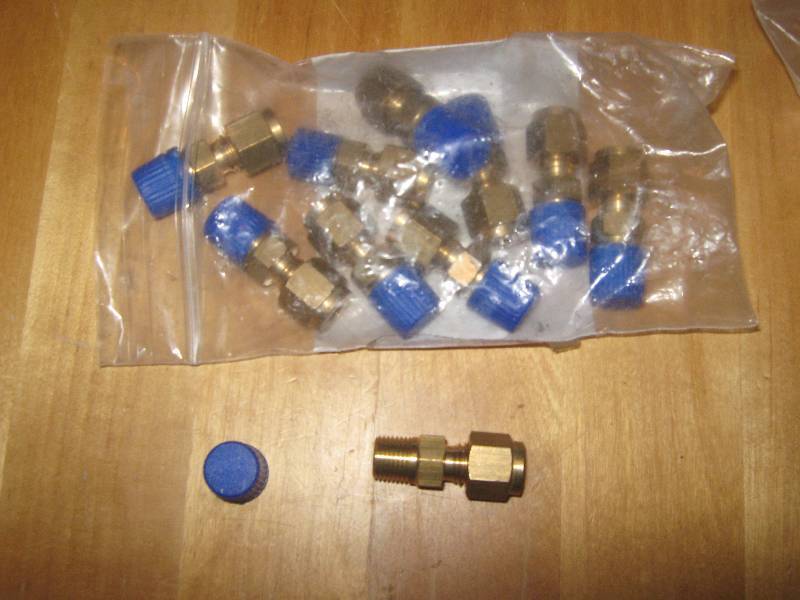 lot 3030 image: Tempo Compression Fitting 10 ct. bag