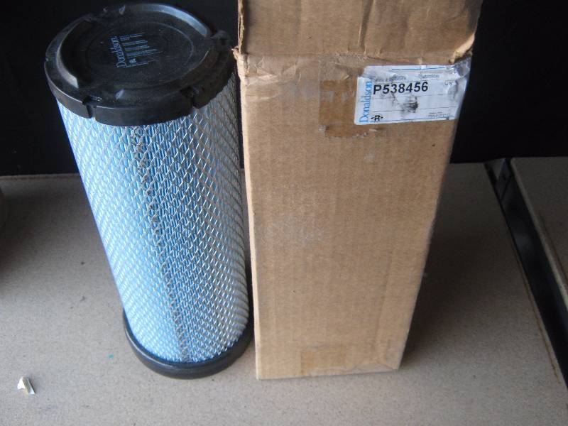 lot 3066 image: Donaldson Air Filter P538456