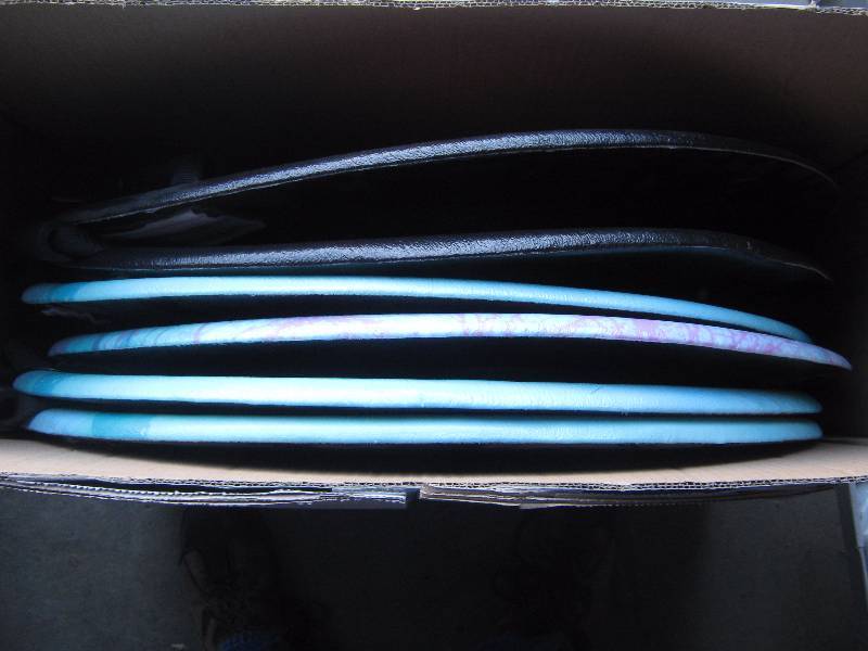 lot 3079 image: 6 ct. lot snow boogie disc sled