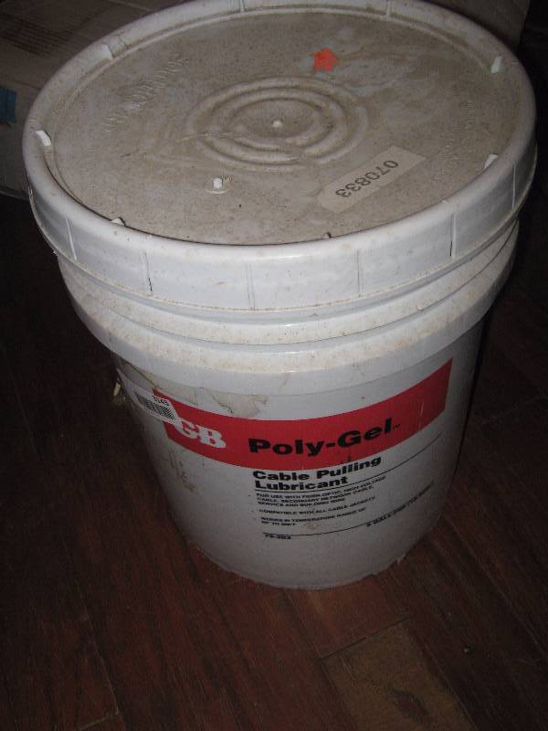 lot 3143 image: GB Poly Gel Cable Pulling Lubricant, 5 gallon bucket