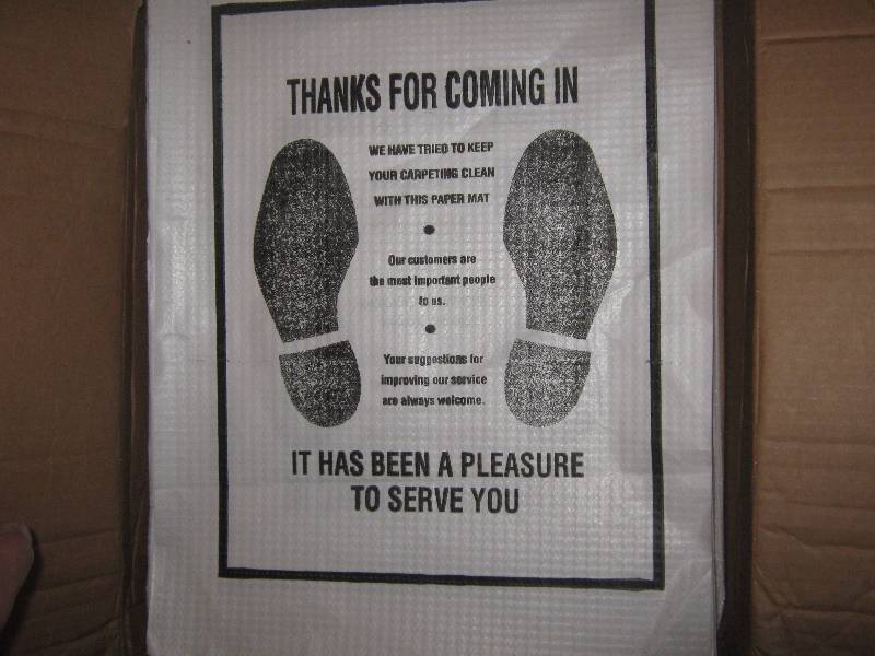 lot 3151 image: 1 Case Disposable Auto Floor Mats