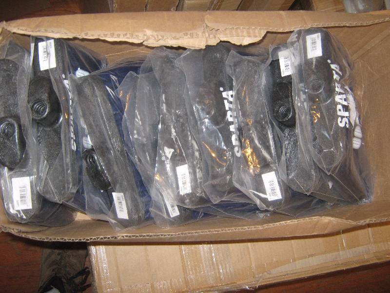 lot 3152 image: 10 ct. lot Sparta Duo Sweep Floor Broom Heads