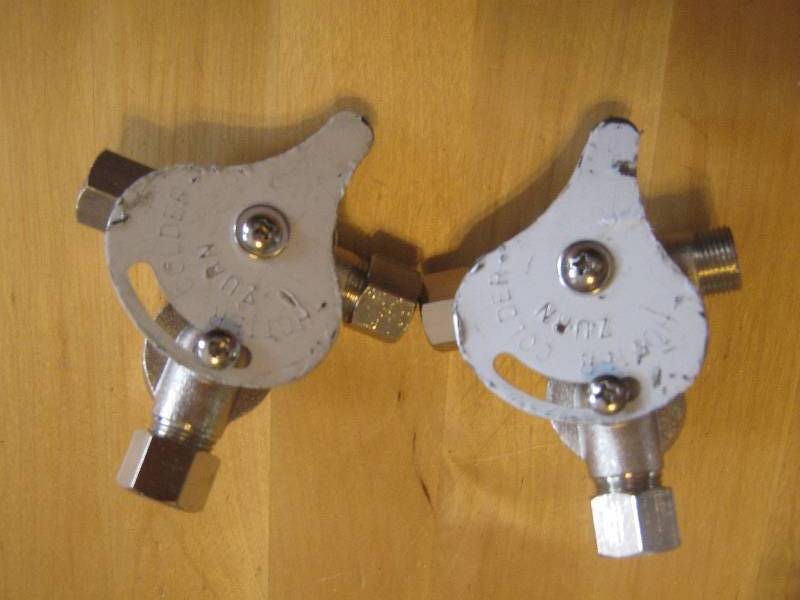 lot 3181 image: 2 ct. lot Zurn MV Mixing valve, lead free