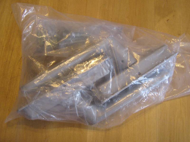 lot 3183 image: Adams Rite Assa Abloy ICU door latch 45705-01-130ST