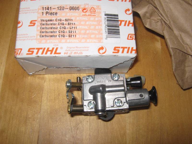 lot 3189 image: Stihl Carburator CIQ- S211