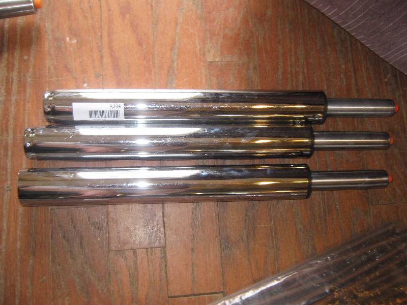 lot 3239 image: 3 count lot bar stool replacement gas shocks 28 full ext 1-58 dia 20-12 down