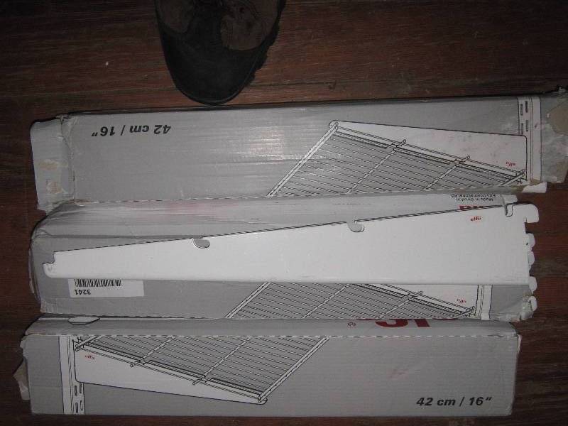 lot 3241 image: 3 boxes elfa shelf brackets 8 in each box 16 long