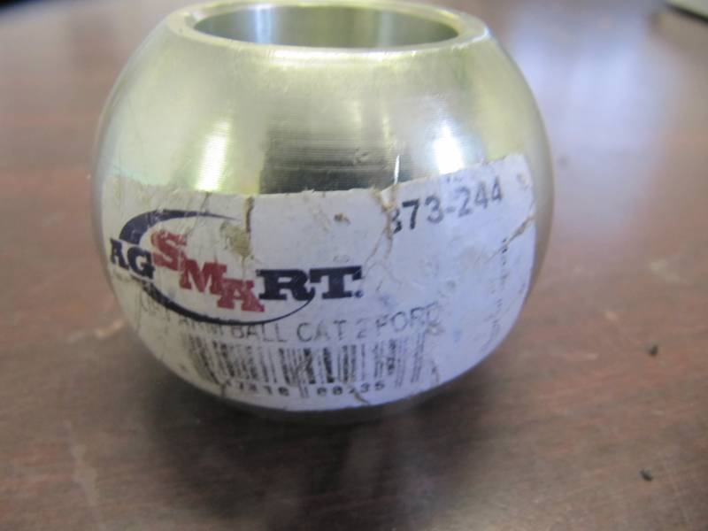 lot 1539 image: AG Smart 873-244 Lift Arm Ball CAT 2 FORD NEW