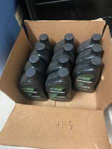 lot 4113 image: Kawasaki Performance Oils SAE 10W-40 ATVUTV Oil, 4-Stroke Engine Oil, 11 Quarts