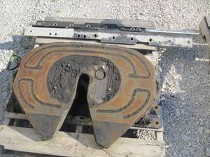 lot 4129 image: New Take Off  Semi Truck Fifth Wheel and Side Braces