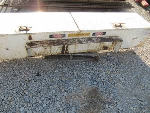 lot 4010 image: LARGE SIDE MOUNT & OR REAR MOUNT TOOL BOX  I TON  SERIES AND UP