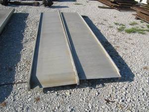 lot 4019 image: Lot of (2) 12  26 Aluminum Truck & Trailer Cargo Loading Ramps