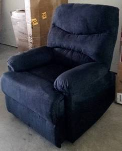 lot 47339 image: ProLounger Wall Hugger Recliner Chair in Black Microfiber - PLOU1002 - Assembled