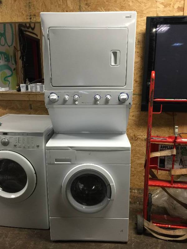lot 7062 image: Frigidaire Gallery Series 27 Inch Electric Laundry Center- 3.0 Cu. Ft. Wash Capacity, 5.7 cu ft super cap dryer