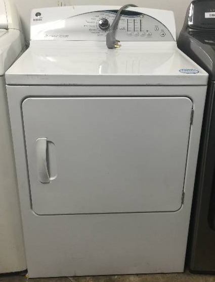 lot 7097 image: GE 7-cu ft Electric Dryer with Steam Cycles (White)
