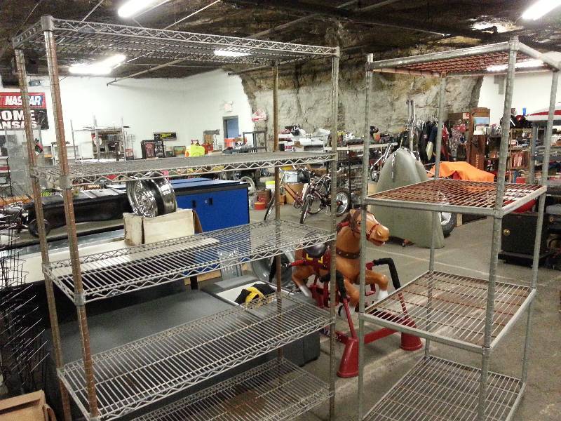 lot 1516 image: This lot is a pair of (2 units) little rusty but plenty functional adjustable shelves 48 X 18 X 74 tall and the other is 36 X 24 X 72 tall