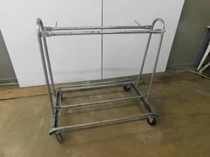 lot 4752 image: Floor Mat Rack