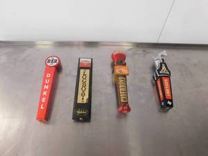lot 4776 image: Lot Of 4 Beer Taps
