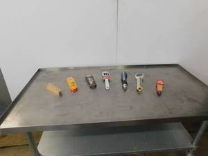 lot 4778 image: Lot Of 7 Beer Taps