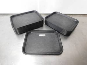 lot 4815 image: Plastic Serving Trays