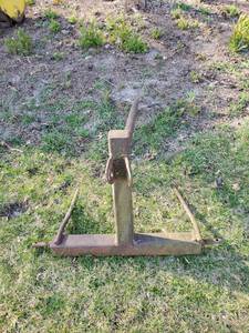 lot 35504 image: Bale Spike