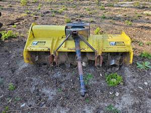 lot 35505 image: John Deere 48in Roto Tiller 400