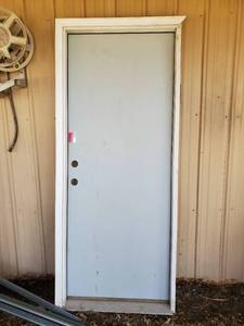 lot 35520 image: 32in x 80in Slab Door