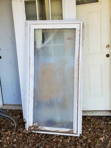 lot 35524 image: (2)30in x 61in Casement Window