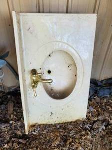 lot 35527 image: 37in x 22in Marble Vanity Top