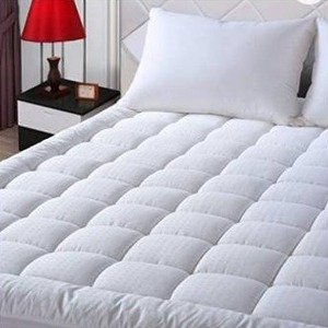 lot 23703 image: EASELAND Full Size Mattress Pad Pillow Top Mattress Cover