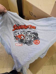 lot 23766 image: Marvel Shirt 3xl
